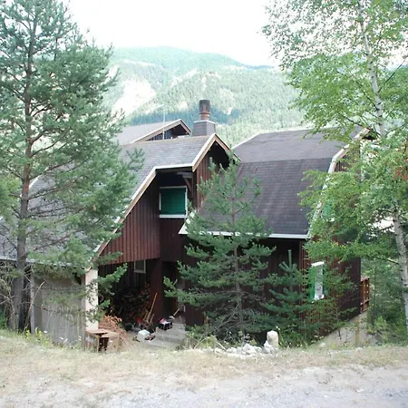 شاليه Chalet Proche Colmars Les Alpes 04 *